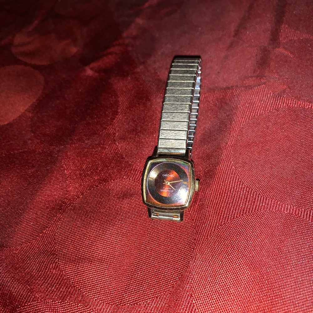 Cardinal women’s watch good condition pre owned